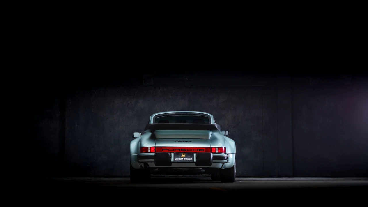 1985 Porsche 911 Carrera 3.2 - Image 26 of 31