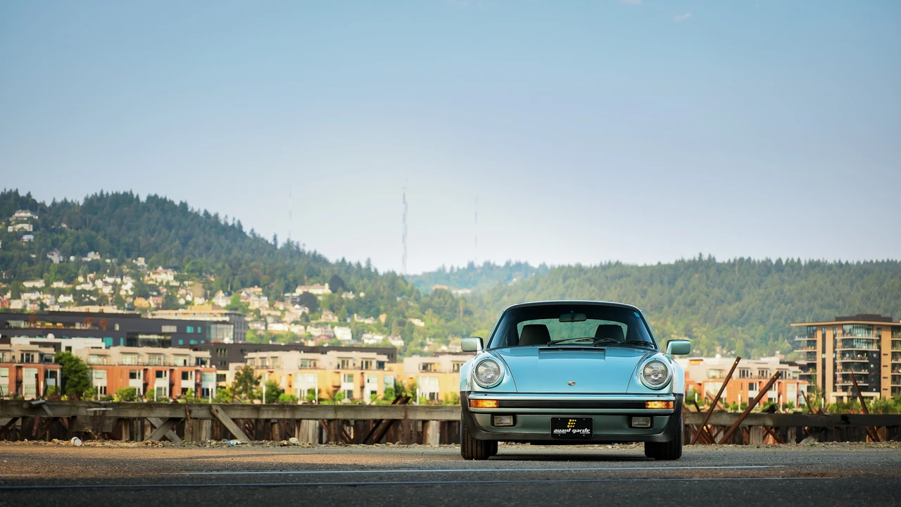 1985 Porsche 911 Carrera 3.2 - Image 8 of 31