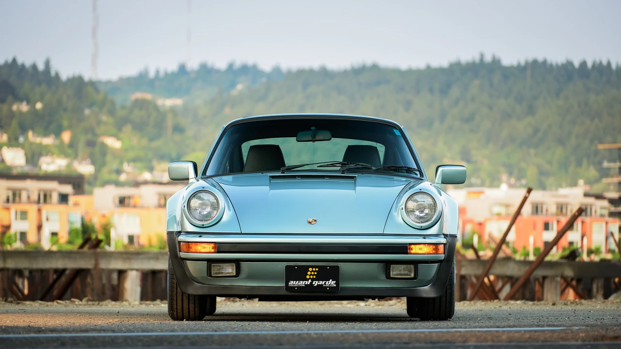 1985 Porsche 911 Carrera 3.2 - Image 9 of 31