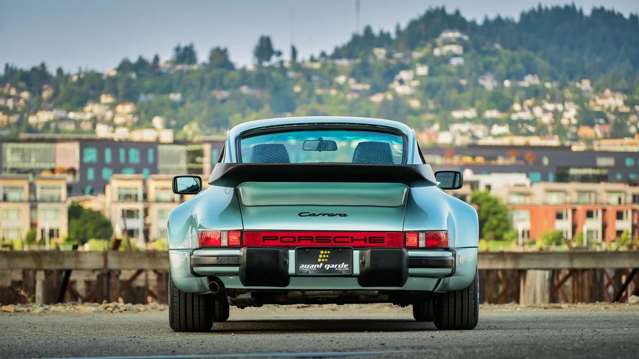 1985 Porsche 911 Carrera 3.2 - Image 15 of 31