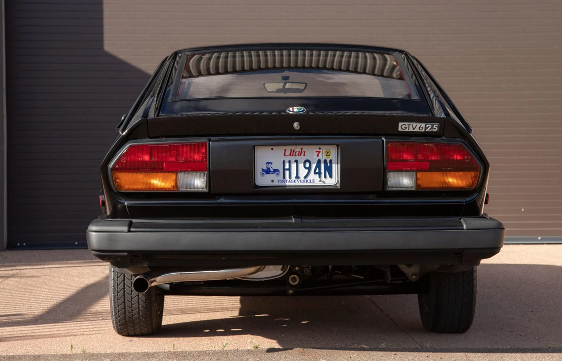 1986 Alfa Romeo Alfetta GT - Image 17 of 31