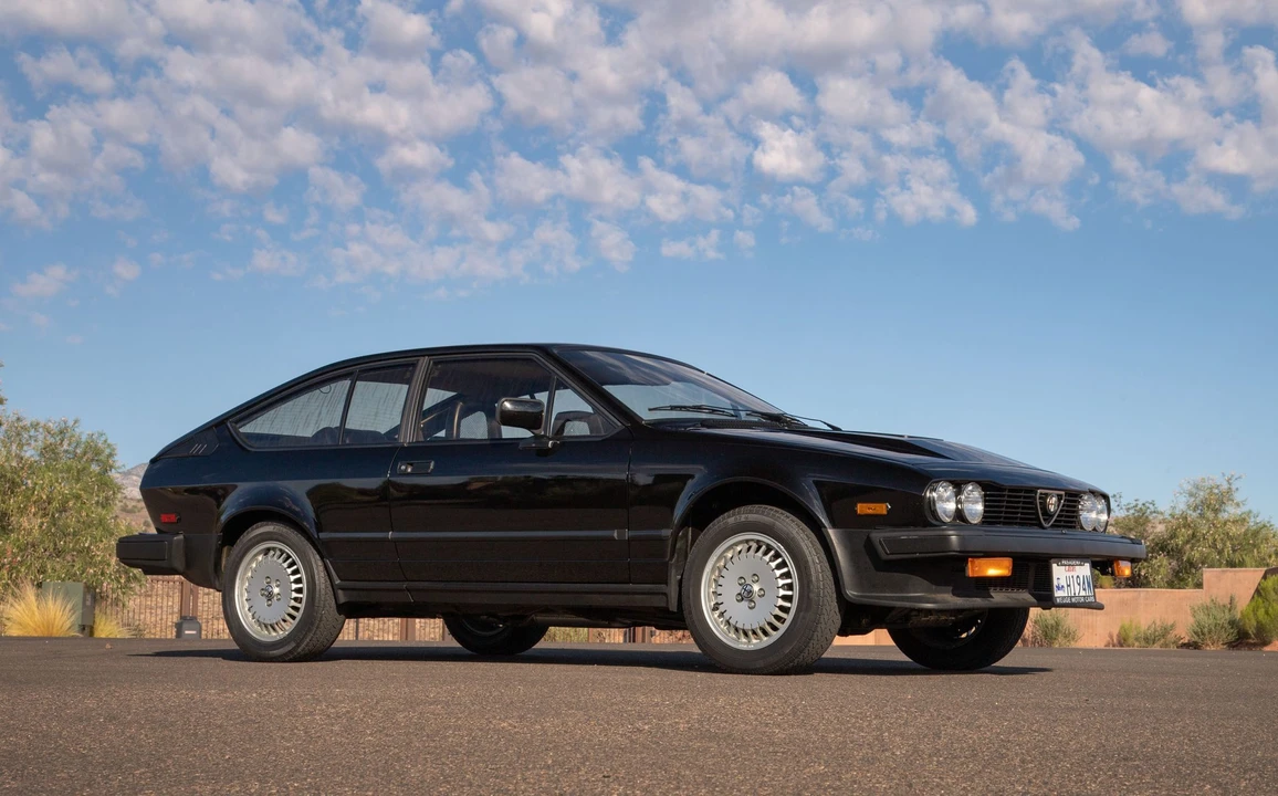 1986 Alfa Romeo Alfetta GT - Image 9 of 31