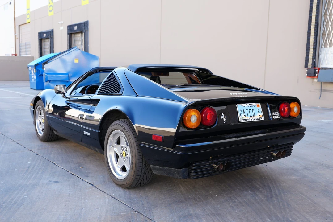 1986 Ferrari 328 GTS - Image 18 of 31