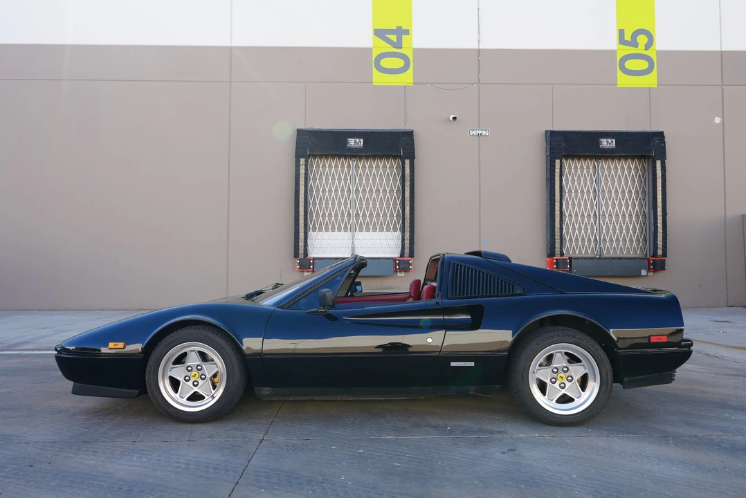 1986 Ferrari 328 GTS - Image 20 of 31