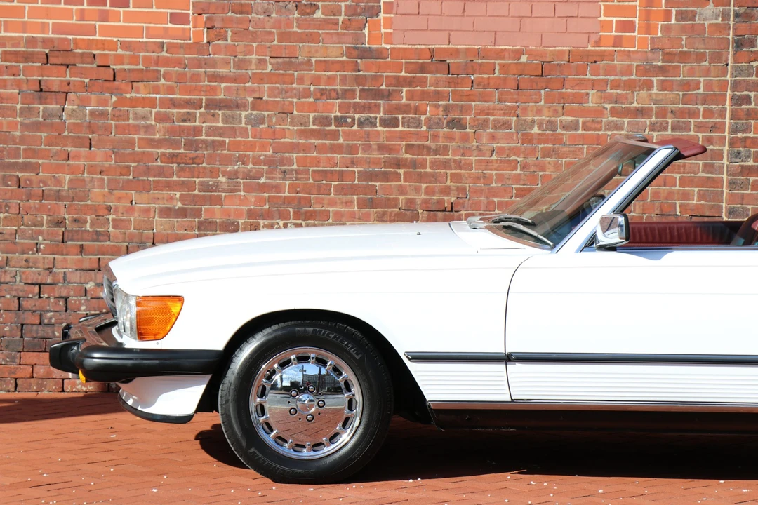 1986 Mercedes-Benz R107 SL-Class - Image 28 of 31