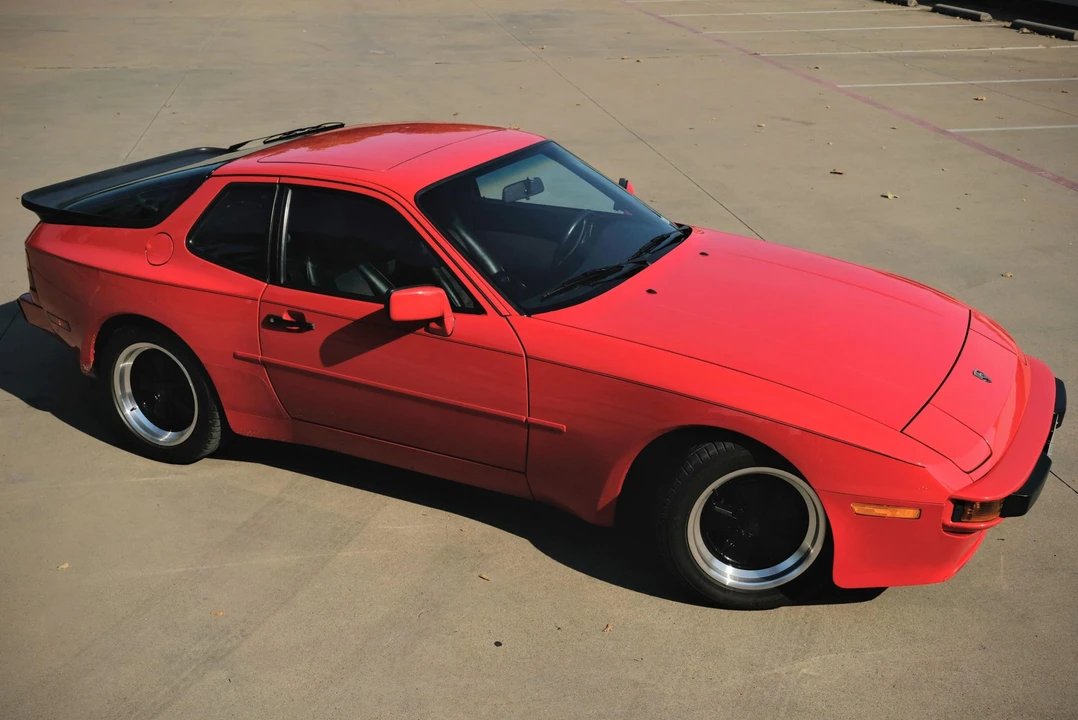 1986 Porsche 944 - Image 22 of 31