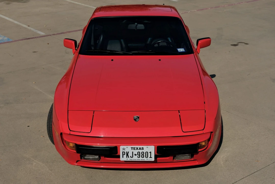 1986 Porsche 944 - Image 28 of 31