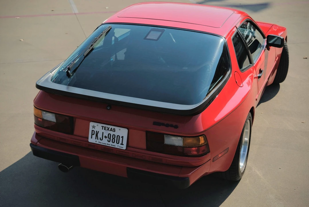 1986 Porsche 944 - Image 17 of 31