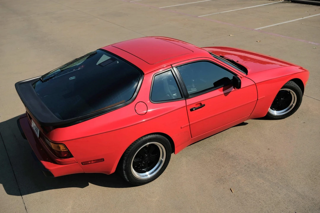 1986 Porsche 944 - Image 19 of 31