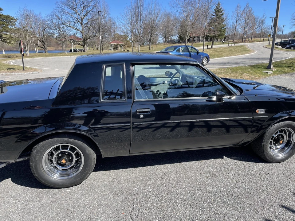 1987 Buick Grand National - Image 27 of 31