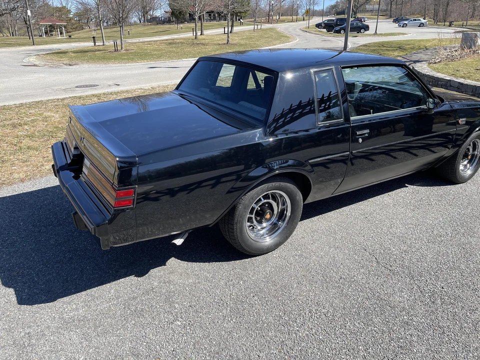1987 Buick Grand National - Image 26 of 31