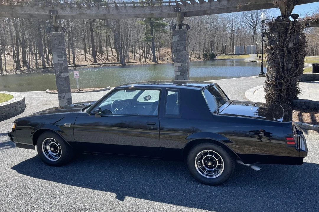 1987 Buick Grand National - Image 5 of 31