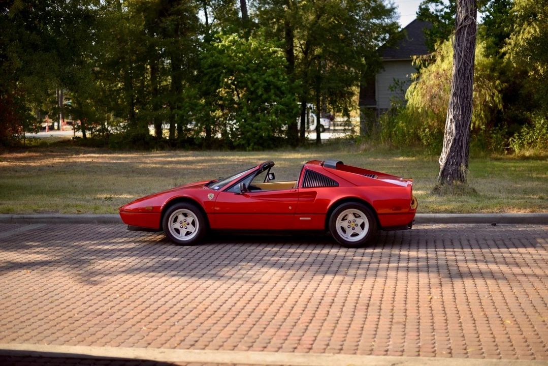 1987 Ferrari 328 GTS - Image 16 of 31
