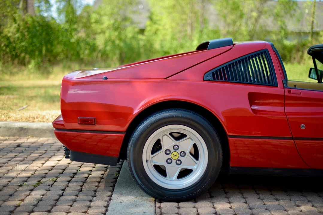 1987 Ferrari 328 GTS - Image 24 of 31