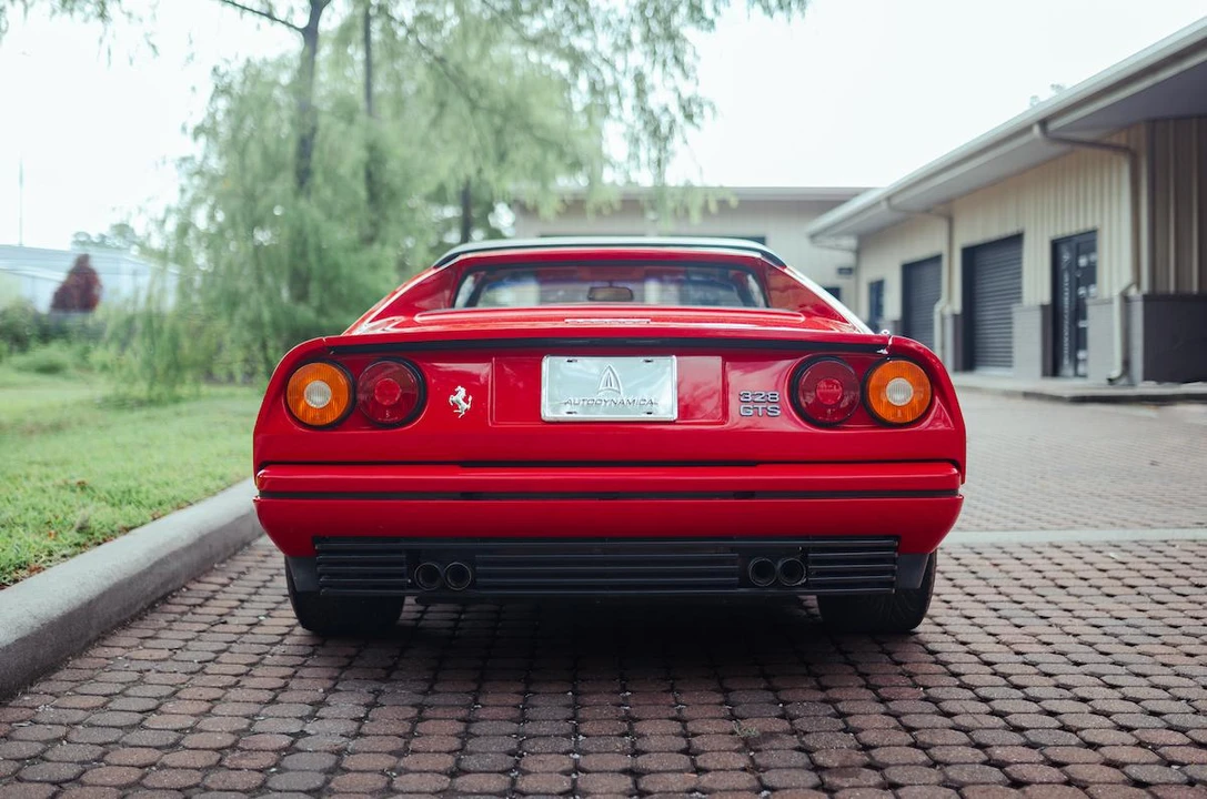 1987 Ferrari 328 GTS - Image 11 of 31