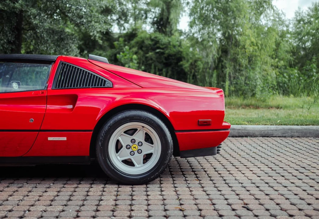 1987 Ferrari 328 GTS - Image 19 of 31
