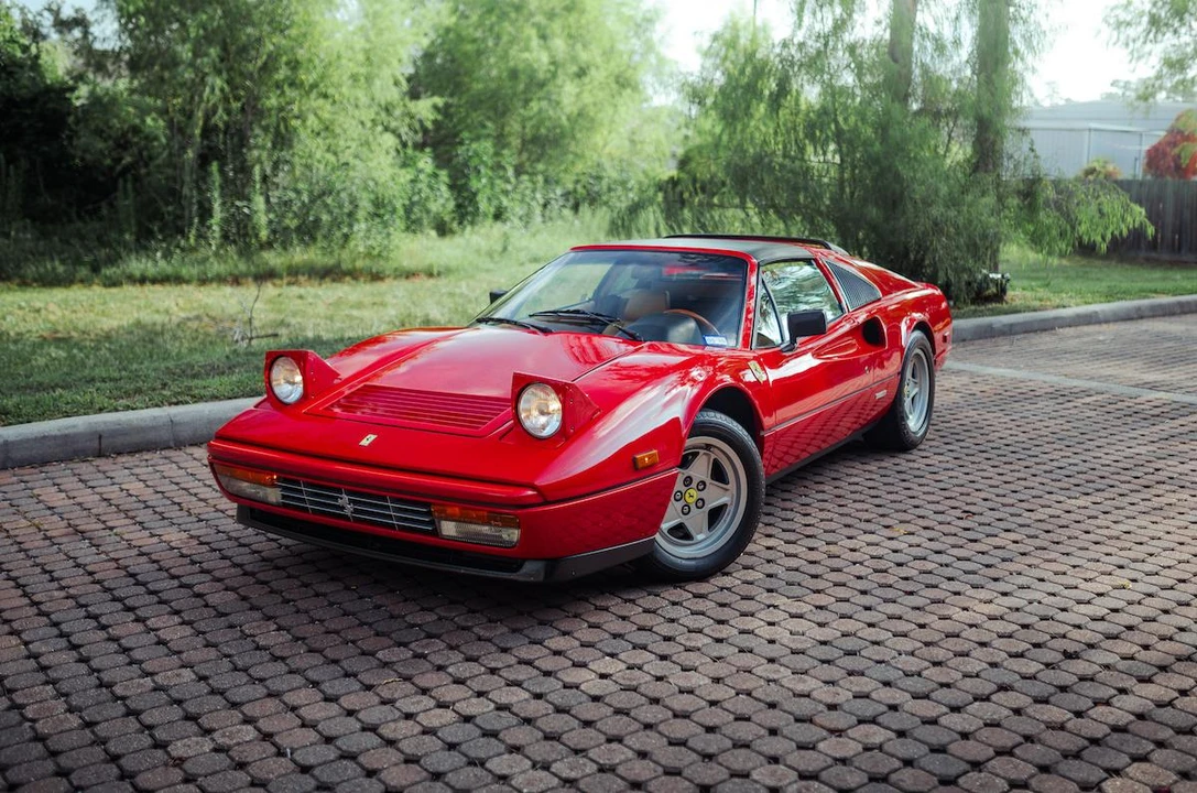1987 Ferrari 328 GTS - Image 2 of 31