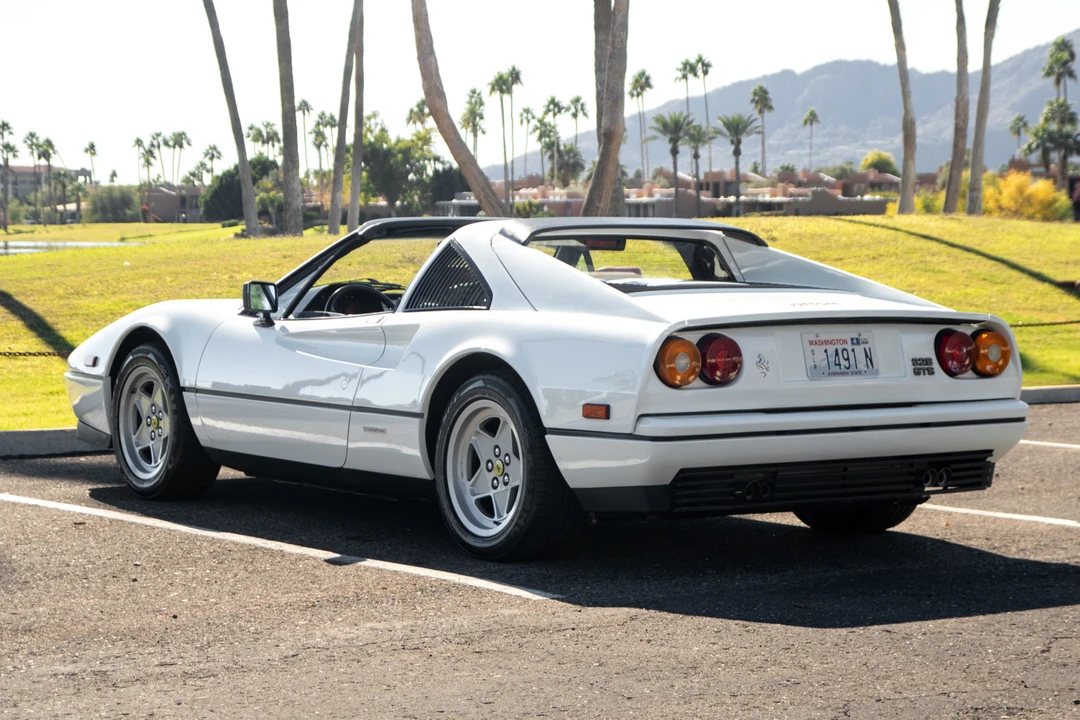 1987 Ferrari 328 GTS - Image 3 of 31