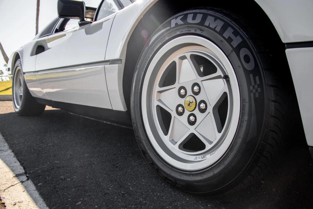 1987 Ferrari 328 GTS - Image 16 of 31