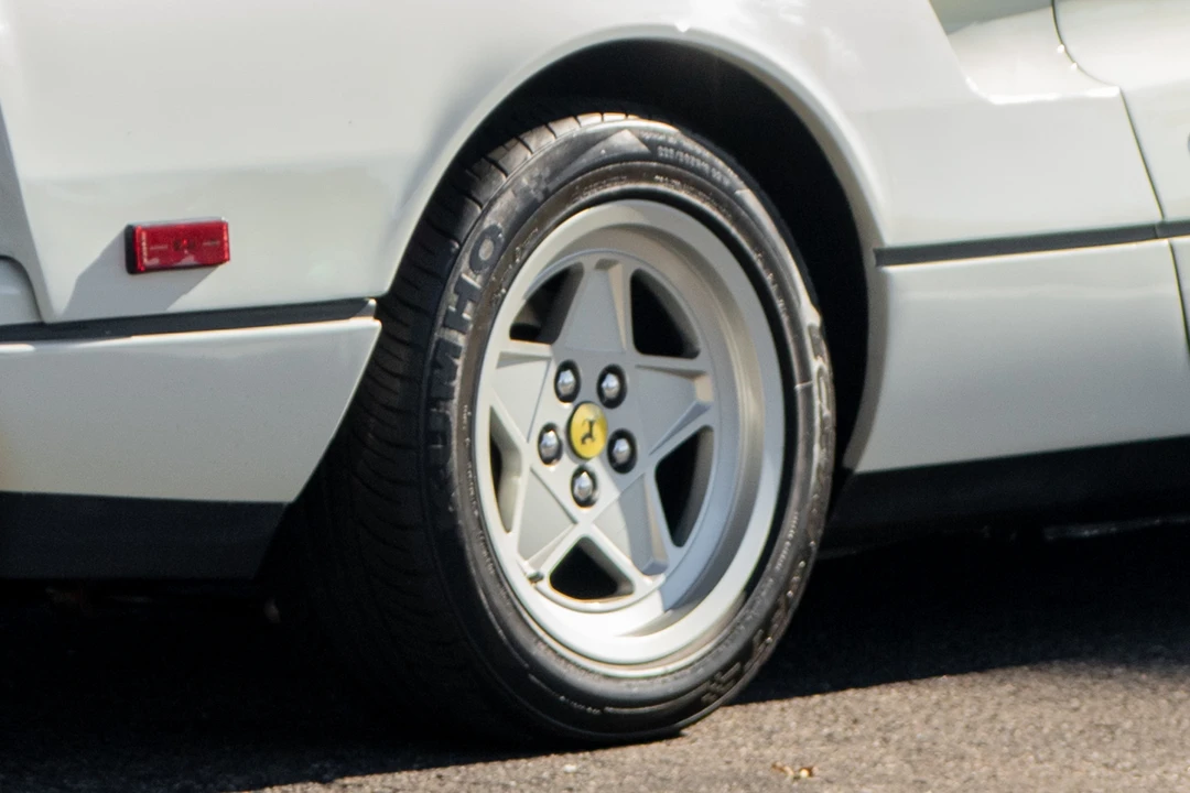 1987 Ferrari 328 GTS - Image 19 of 31