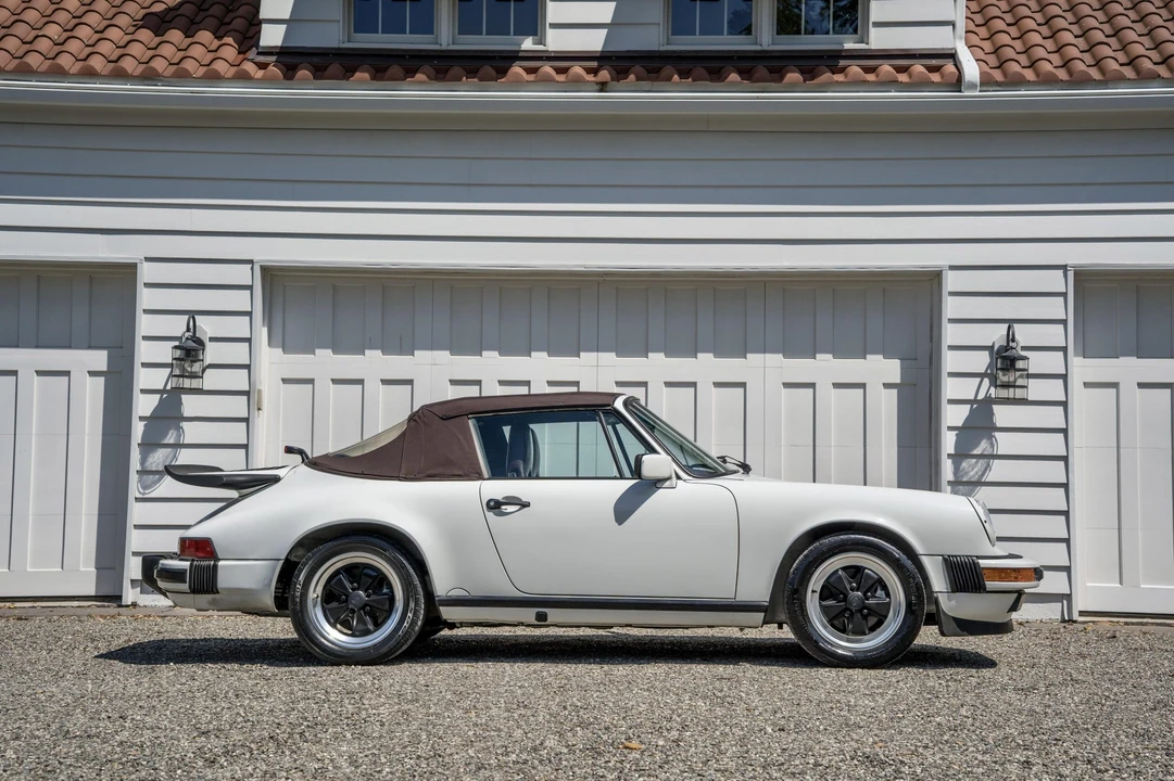 1987 Porsche 911 Carrera 3.2 - Image 18 of 31