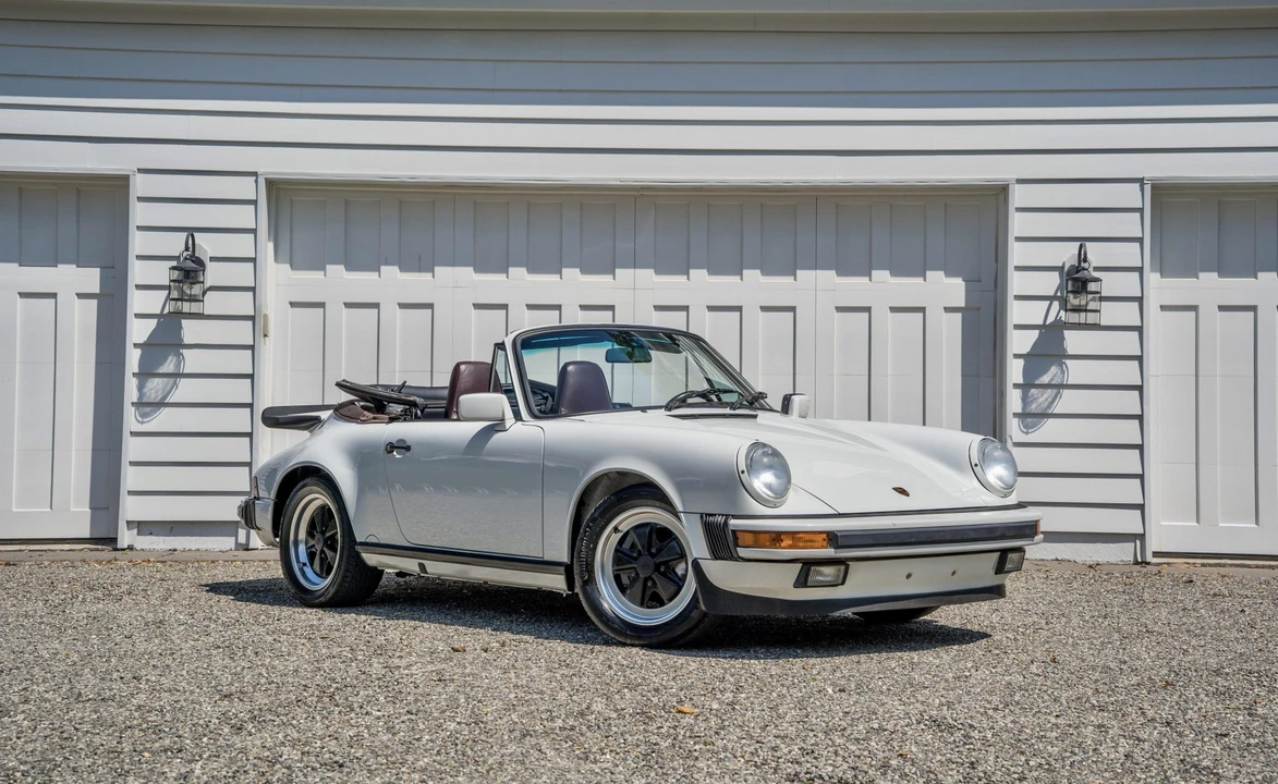 1987 Porsche 911 Carrera 3.2 - Image 2 of 31