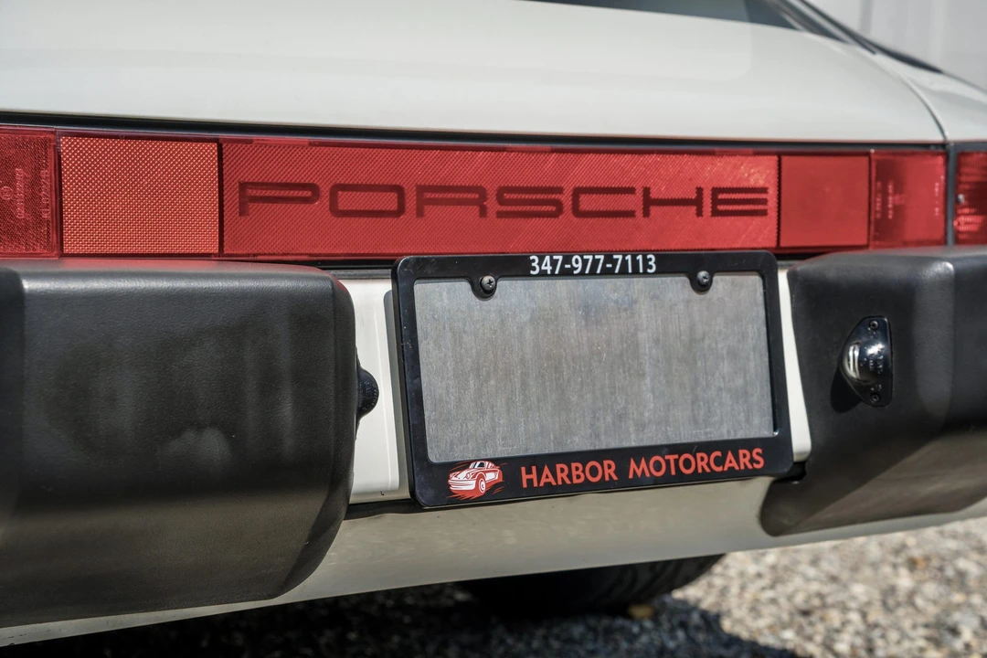 1987 Porsche 911 Carrera 3.2 - Image 27 of 31