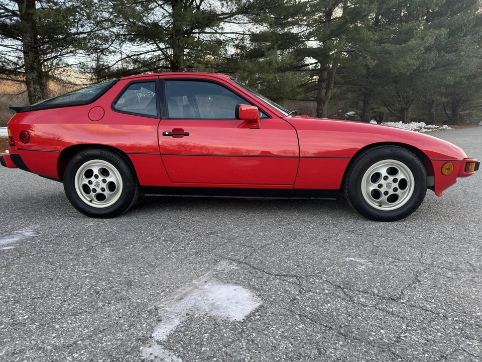1987 Porsche 924 S - Image 8 of 31