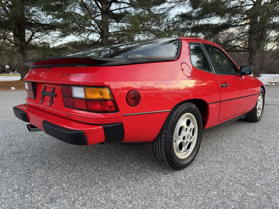 1987 Porsche 924 S - Image 7 of 31