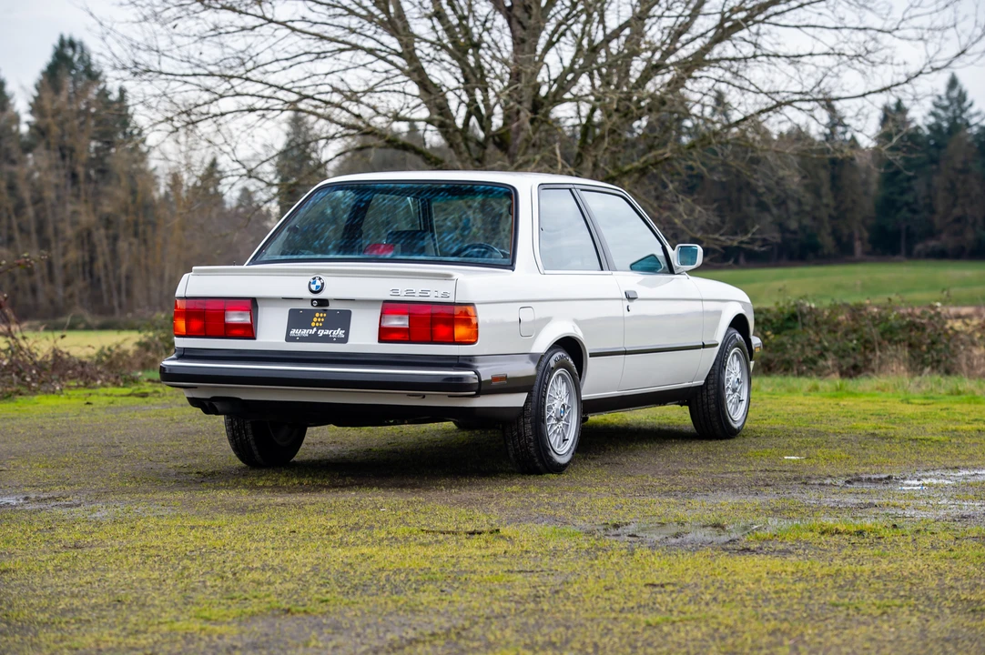 1988 BMW E30 3 Series - Image 16 of 31