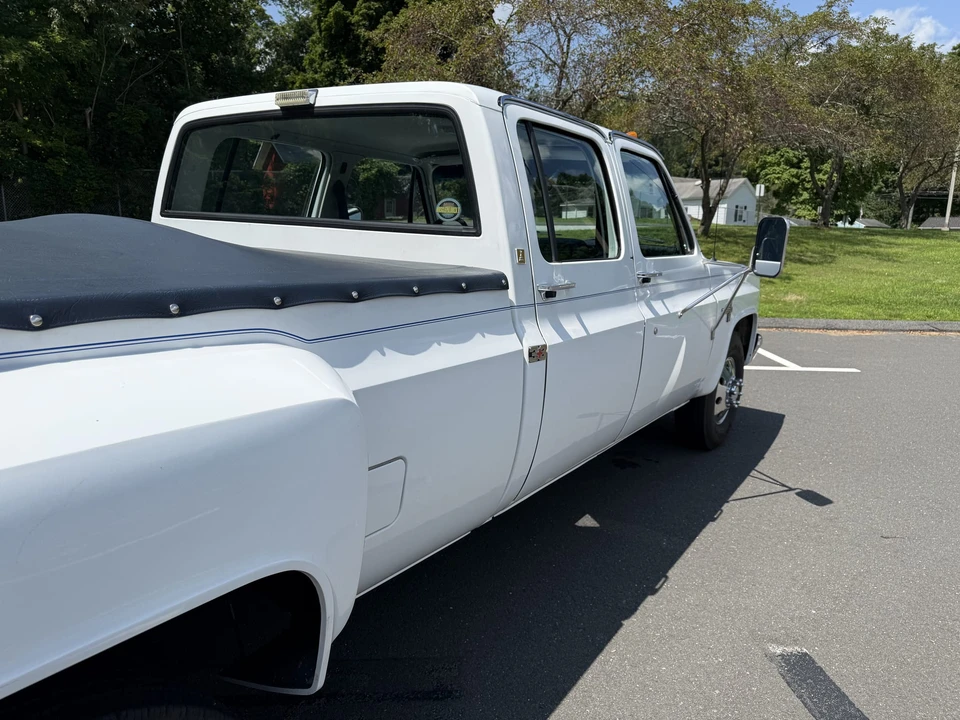 1988 Chevrolet C/K 4th Gen - Image 20 of 31