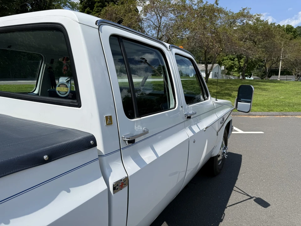 1988 Chevrolet C/K 4th Gen - Image 22 of 31