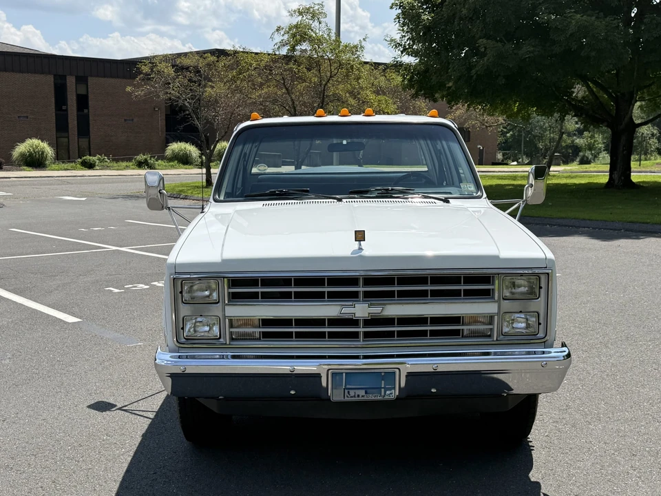 1988 Chevrolet C/K 4th Gen - Image 10 of 31