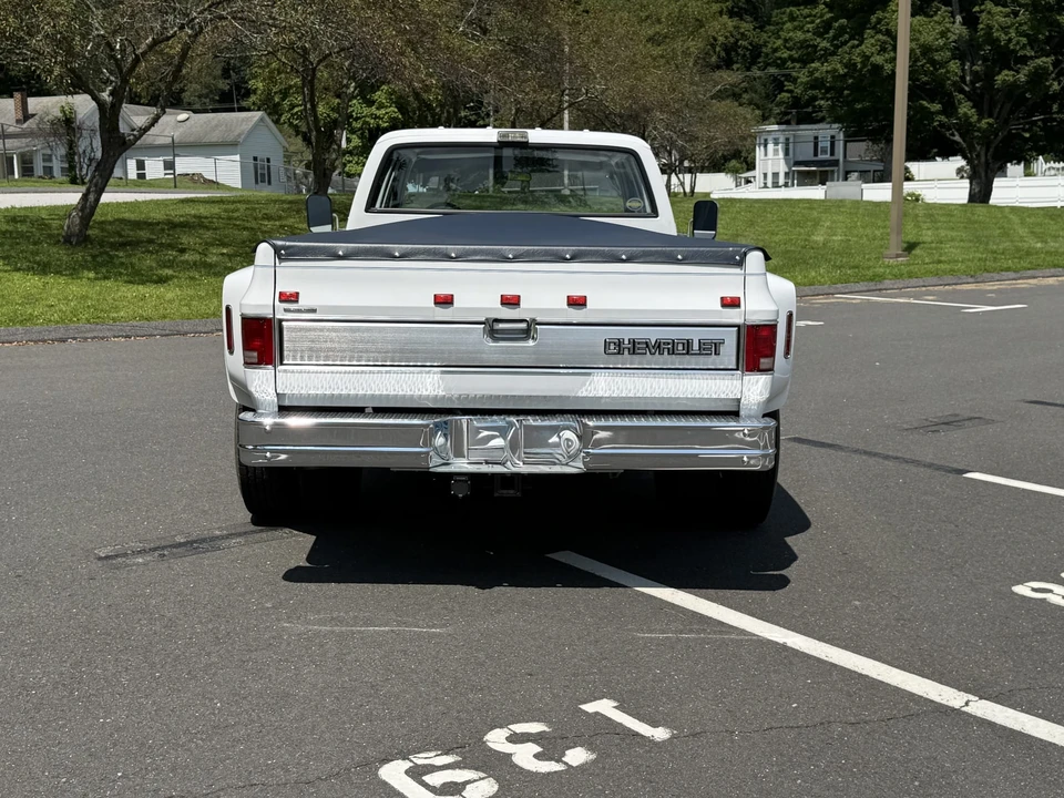 1988 Chevrolet C/K 4th Gen - Image 6 of 31