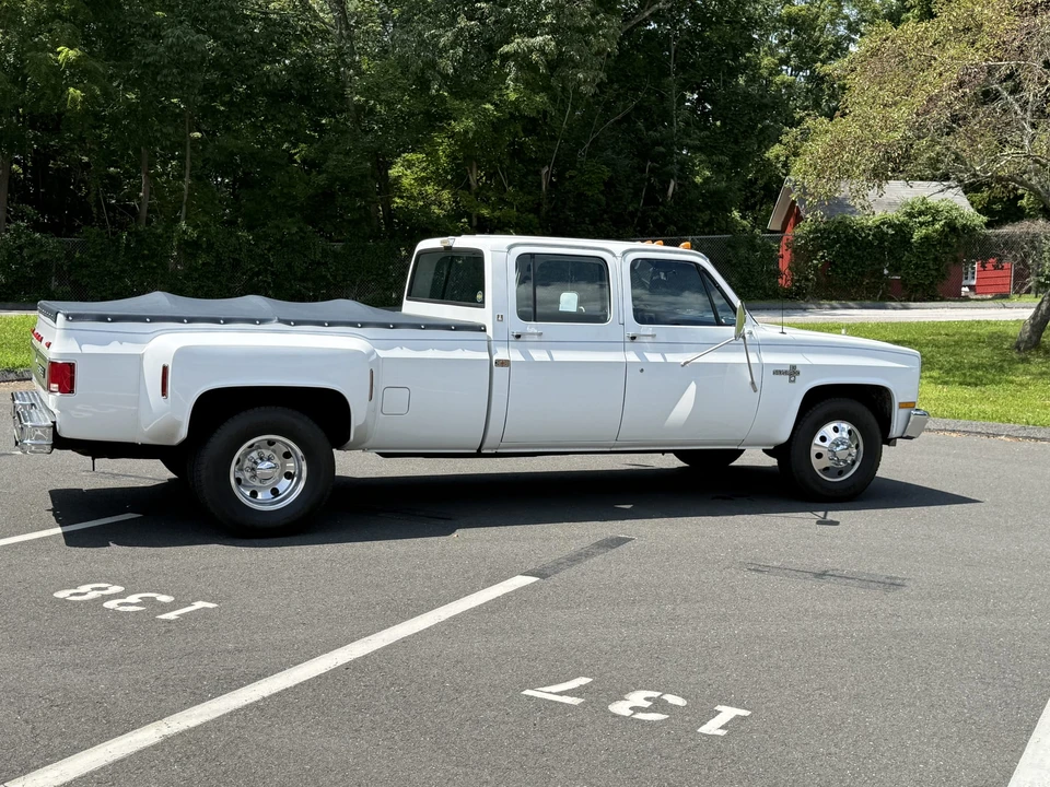1988 Chevrolet C/K 4th Gen - Image 8 of 31