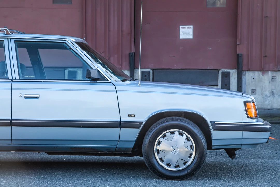 1988 Chrysler K-Car - Image 22 of 31