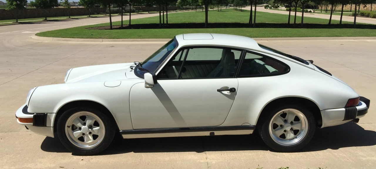 1988 Porsche 911 Carrera 3.2 - Image 16 of 31