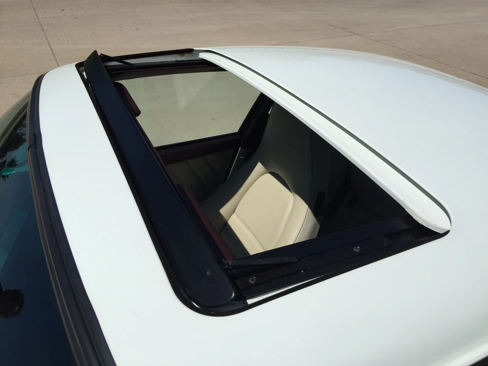 1988 Porsche 911 Carrera 3.2 - Image 20 of 31