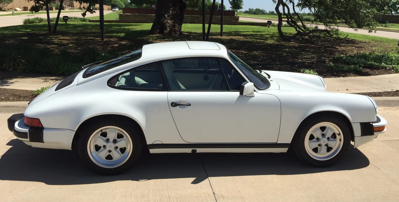 1988 Porsche 911 Carrera 3.2 - Image 8 of 31