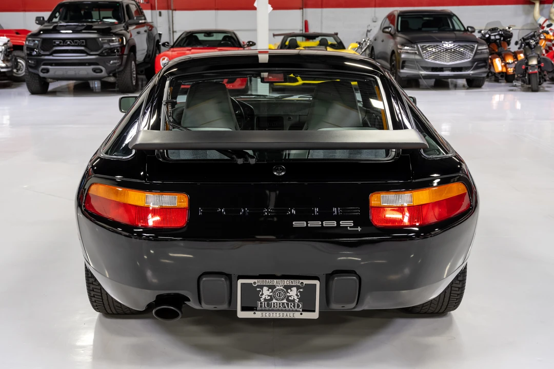1988 Porsche 928 S4 - Image 15 of 31