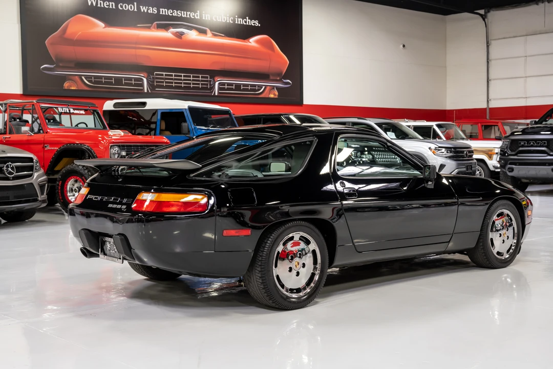 1988 Porsche 928 S4 - Image 19 of 31
