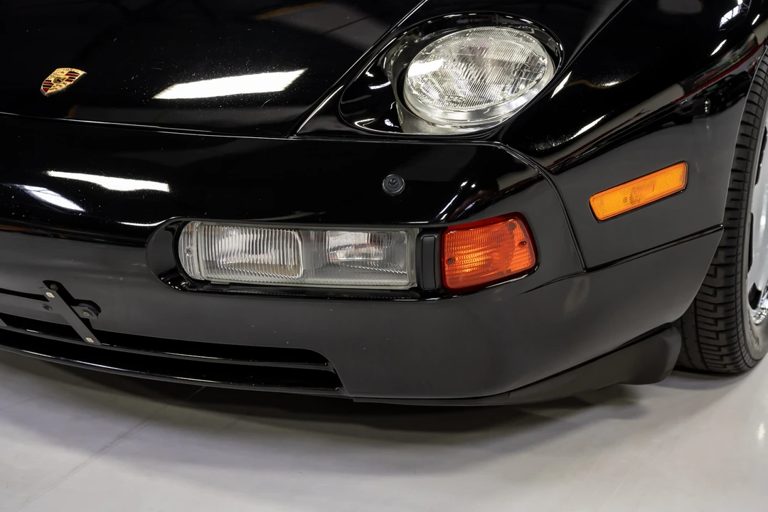 1988 Porsche 928 S4 - Image 26 of 31