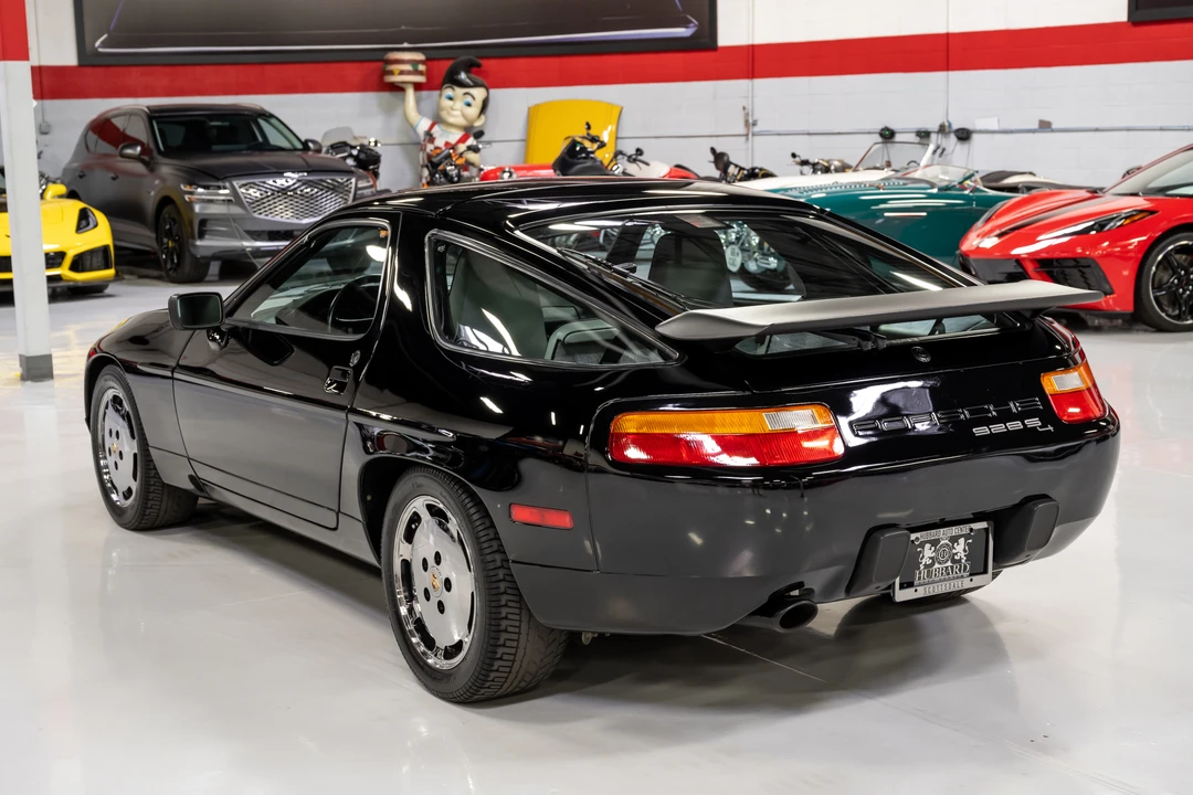1988 Porsche 928 S4 - Image 13 of 31