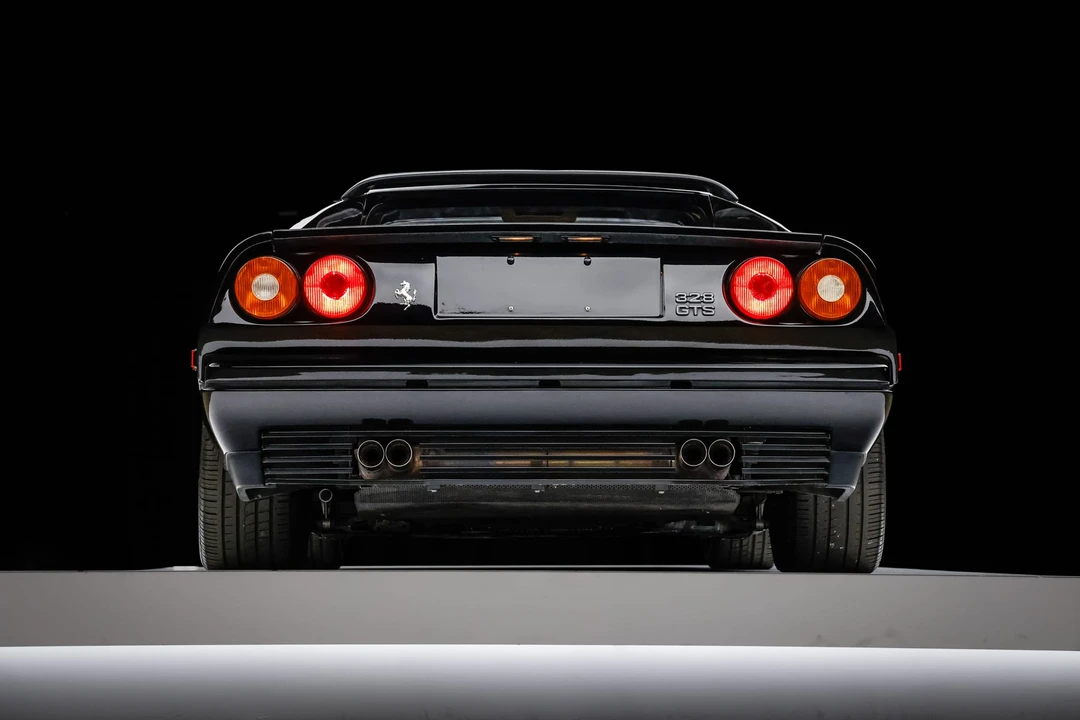 1989 Ferrari 328 GTS - Image 25 of 31
