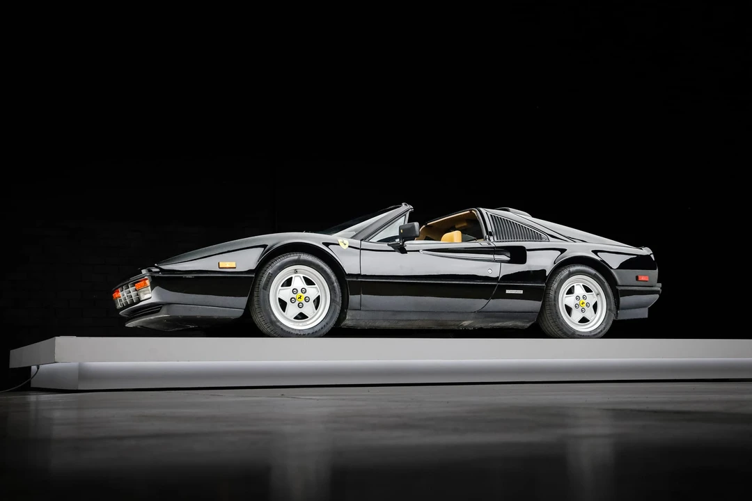 1989 Ferrari 328 GTS - Image 2 of 31