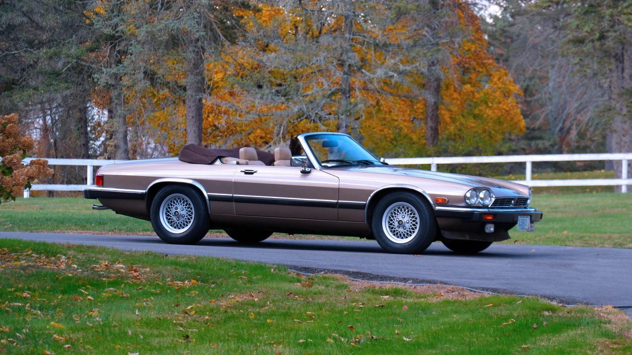1989 Jaguar XJS Convertible - Image 13 of 31