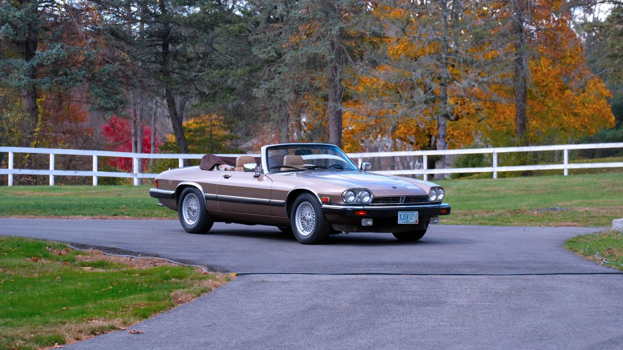 1989 Jaguar XJS Convertible - Image 2 of 31