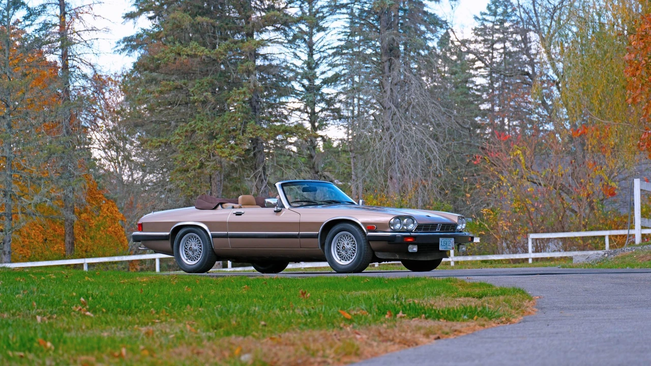 1989 Jaguar XJS Convertible - Image 16 of 31