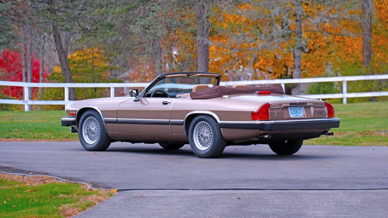 1989 Jaguar XJS Convertible - Image 17 of 31