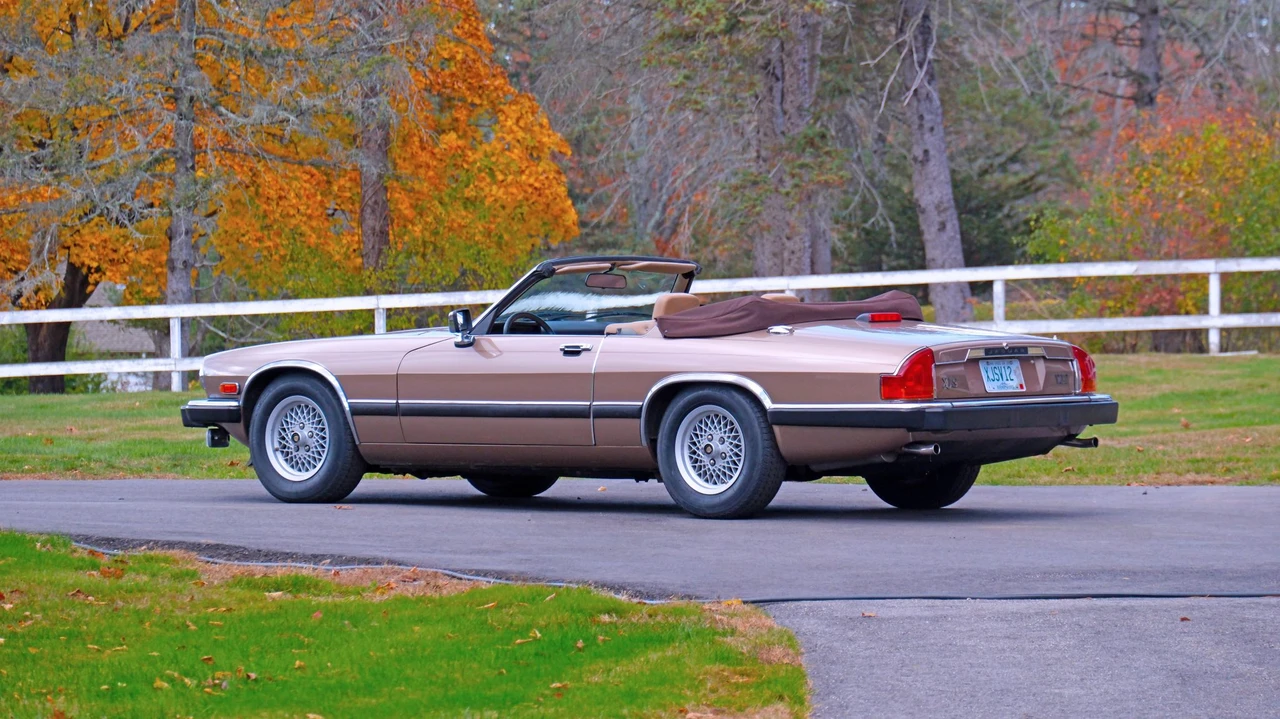 1989 Jaguar XJS Convertible - Image 21 of 31